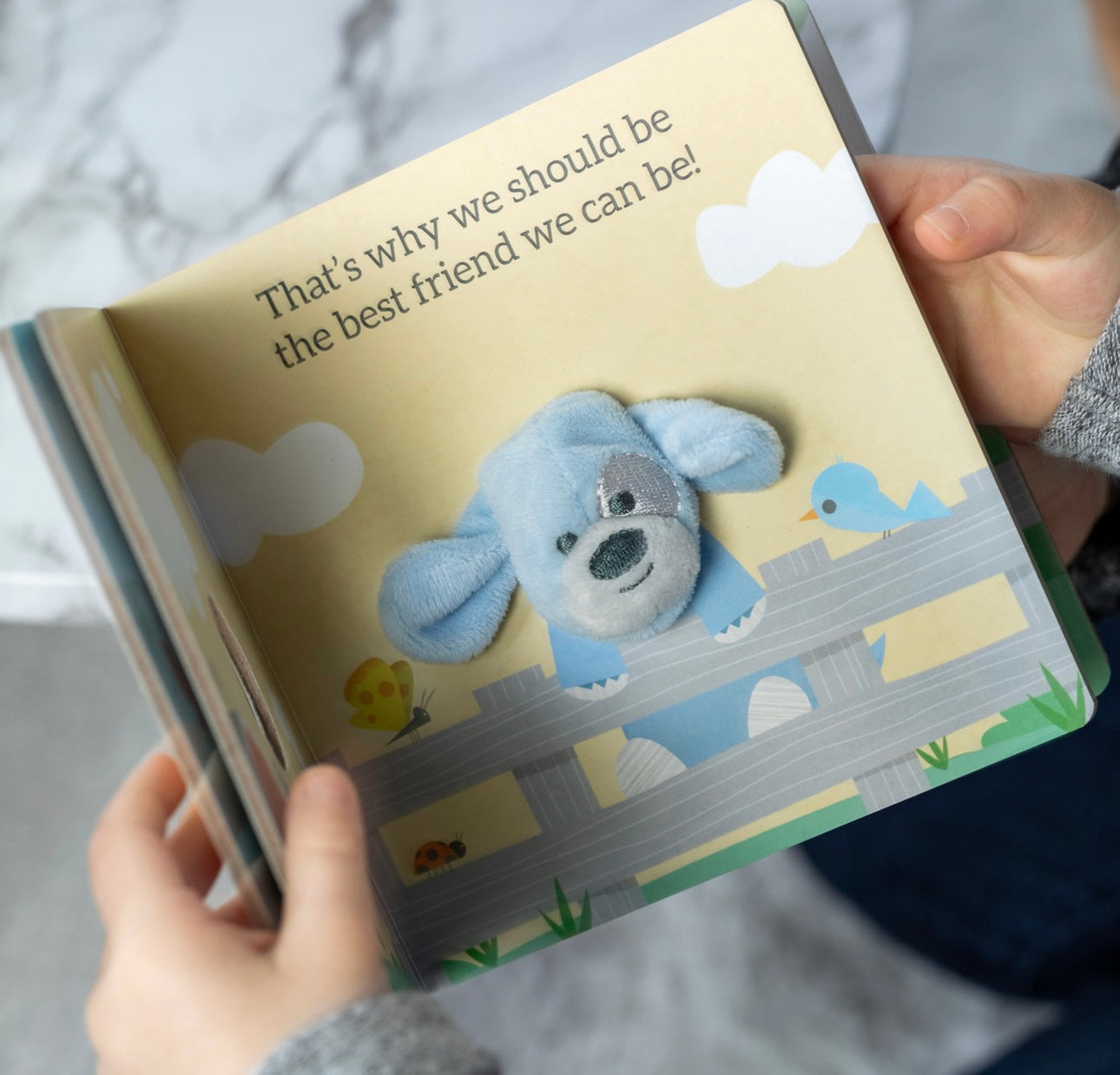 Finger Puppet Book-The Friendly Puppy