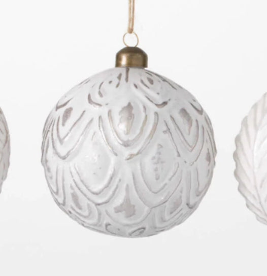 White + Silver Baroque Pattern Ornament