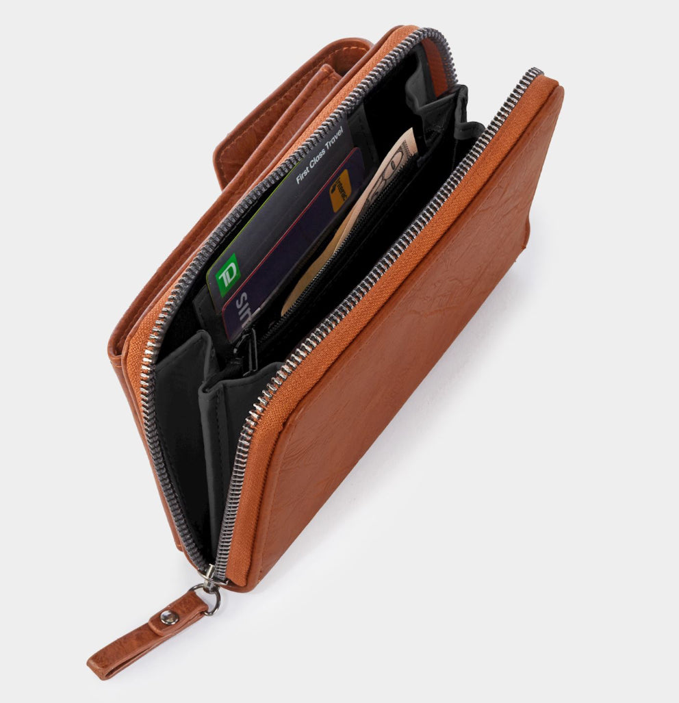 Classic Crossbody Phone Wallet