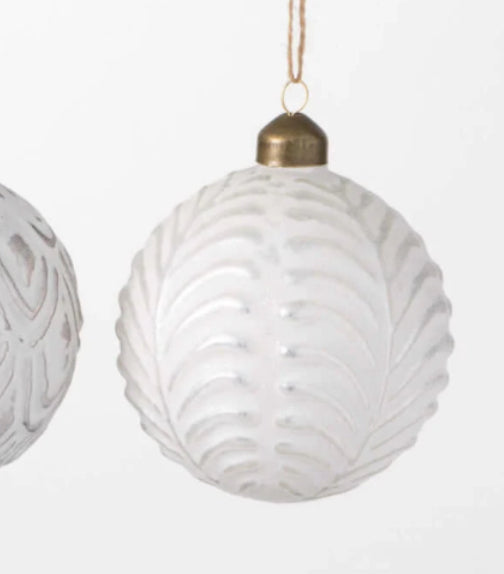 White + Silver Baroque Pattern Ornament