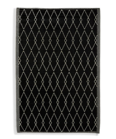 Black Diamond Pattern Outdoor Rug 6x4 FT