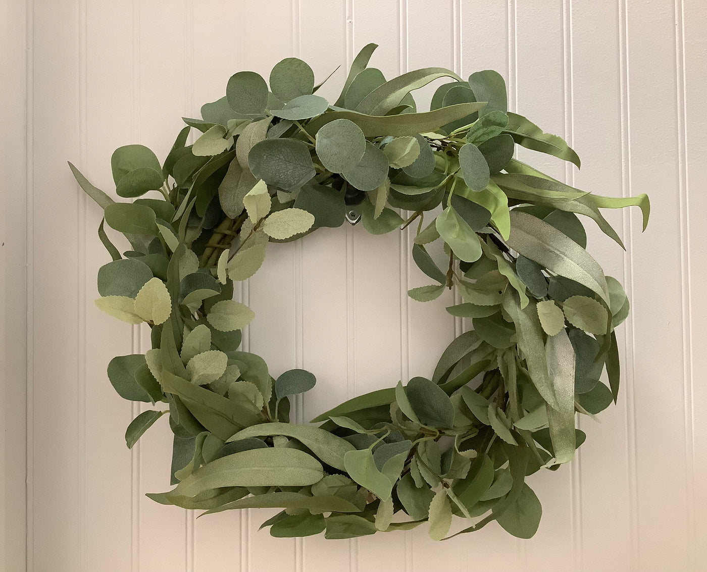 Mixed Greenery Wreath 18”